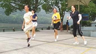 娱乐吃瓜蜀黍大学生,大学生活中的趣味点滴